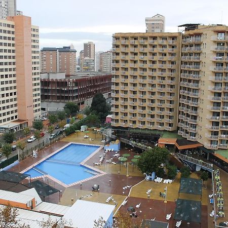 Apartamentos Alpha Benidorm Exteriör bild